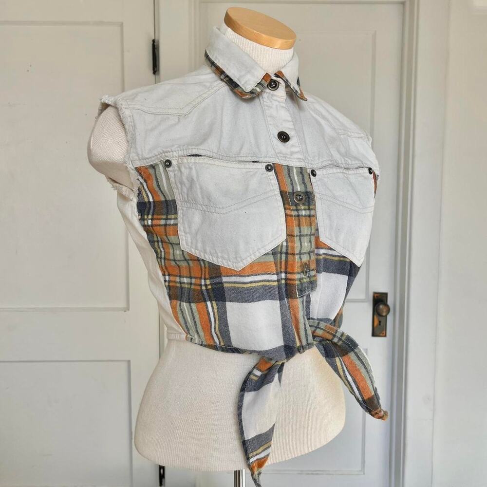 Y2k traffic plaid collared tank - Picture 2 of 3